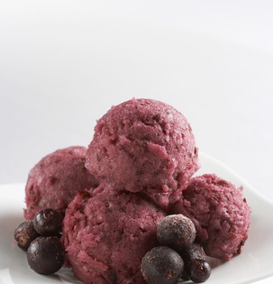 Sorbet z černého rybízu